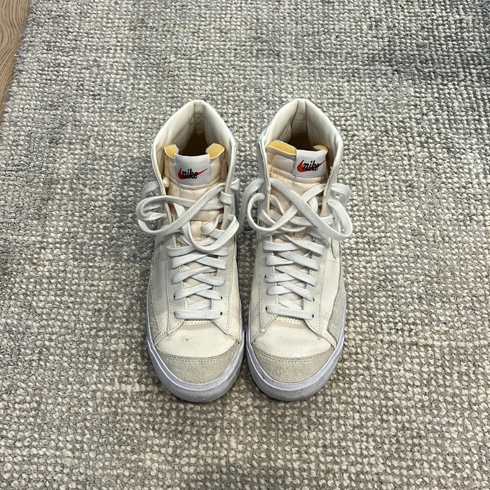 Nike Hightop White Blazers